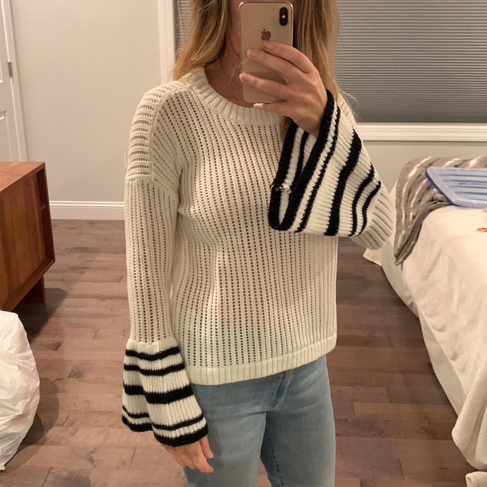 Jack by BB Dakota Sweater - Size XS. NWOT